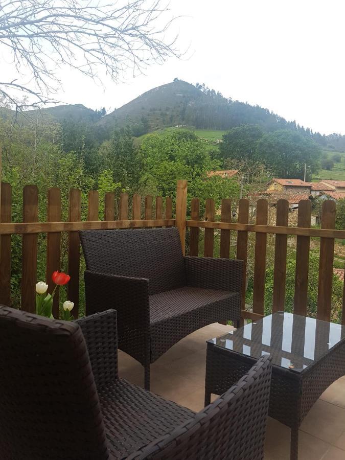 La Vierta Casa Rural Agroturismo リバデセリャ エクステリア 写真